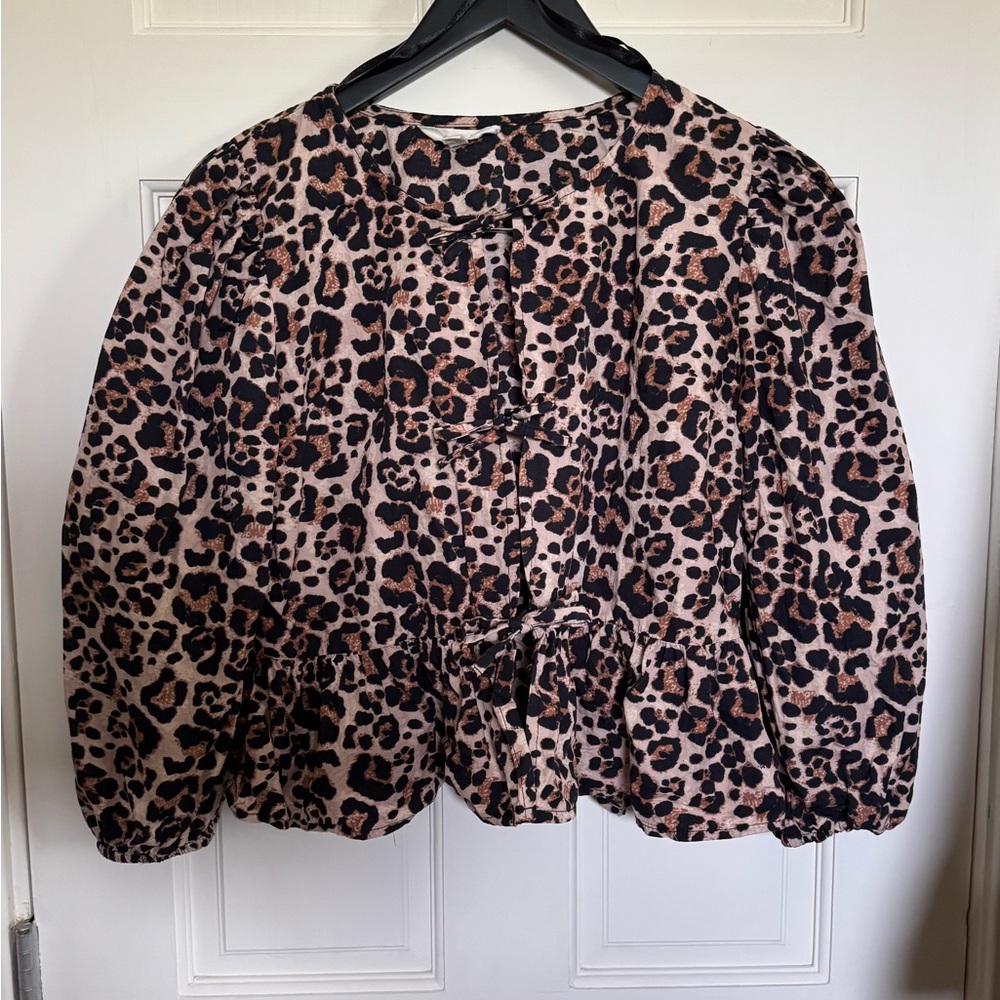 Sim & Sam Leopard Print Blouse Size Large